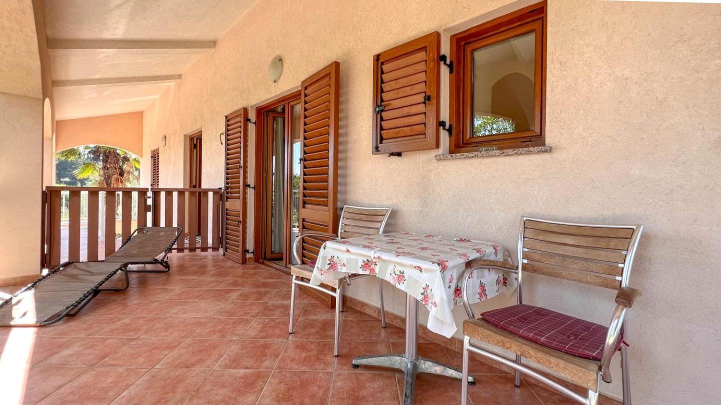 Viola Three Apartman Novigrad Istria Kültér fotó